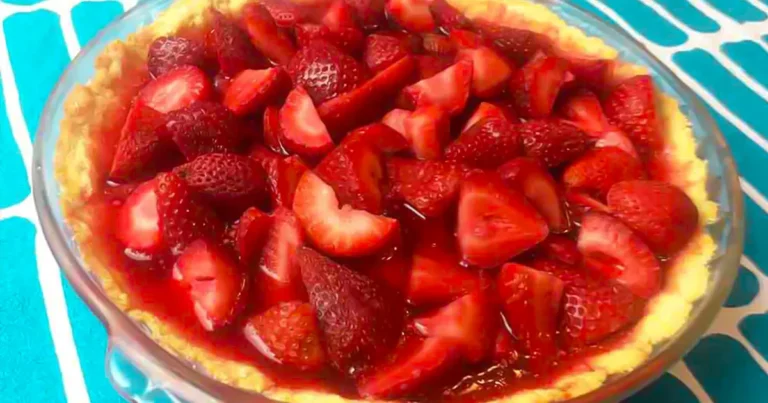 Torta de Morango Low Carb