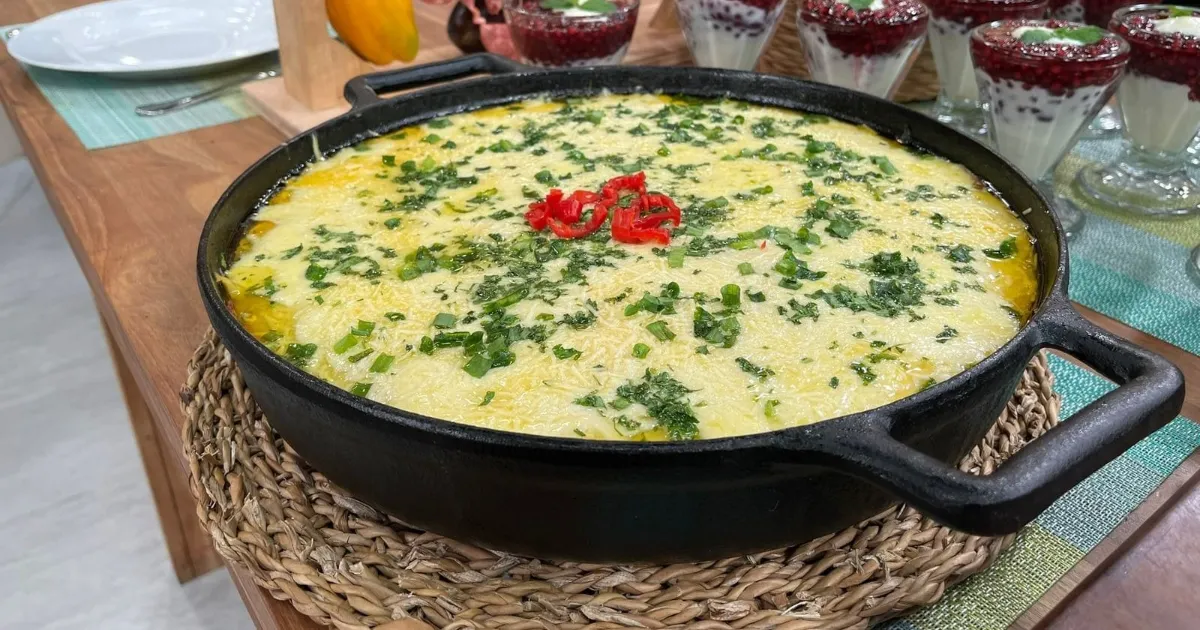 Aprenda a fazer Choripán com polenta em casa com esta receita fácil e deliciosa. O...