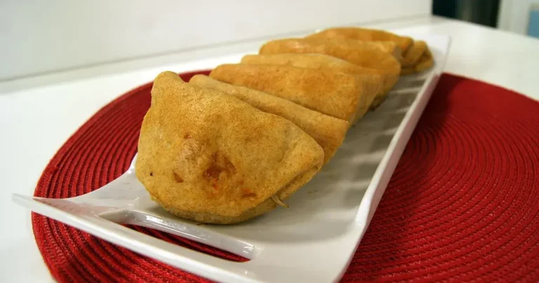 Foto da receita de Pastel Assado Recheado com Palmito