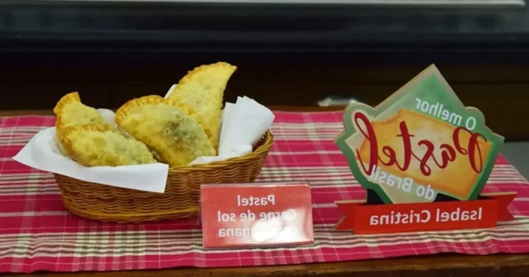 Foto da receita de Pastel de Carne de Sol com Banana