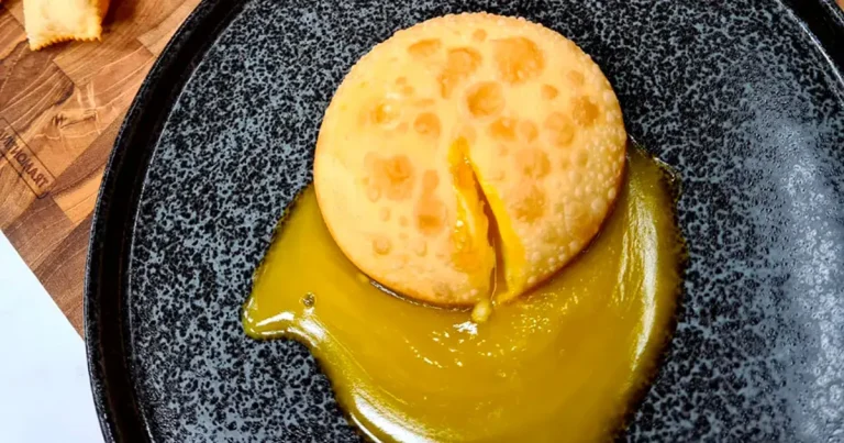 Foto da receita de Pastel de gema com requeijão cremoso