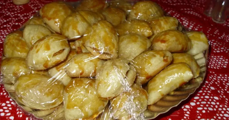 Foto da receita de PASTEL SEMIFOLHADO