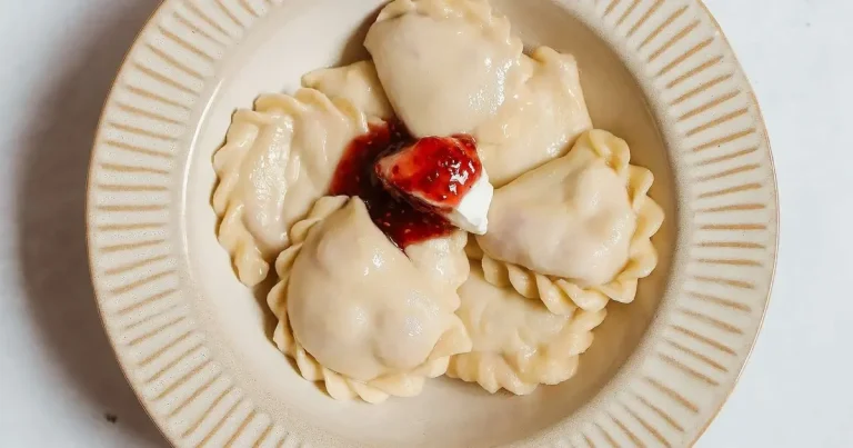 Foto da receita de Pierogi: pastel polonês
