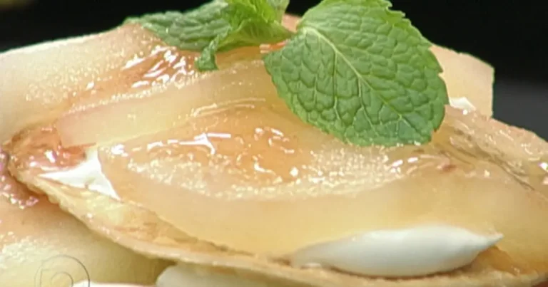 Foto da receita de Torre de Maçã com Creme