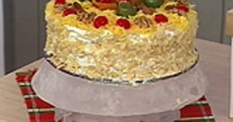 Foto da receita de Bolo de Sorvete Natalino