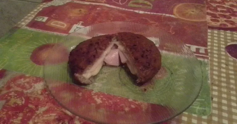 Foto da receita de Hambúrguer recheado