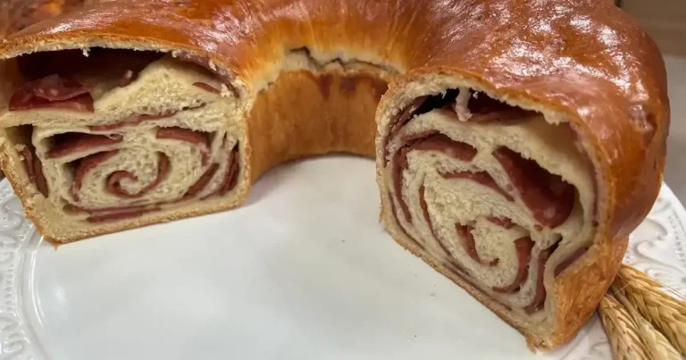 Foto da receita de Pão tortano recheado
