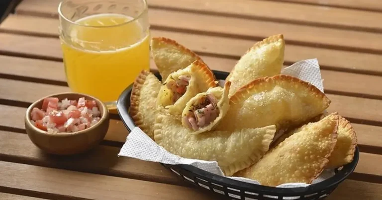 Foto da receita de Pastel de frios
