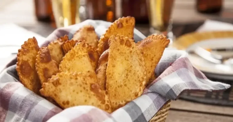 Foto da receita de Pastel de Linguiça Blumenau