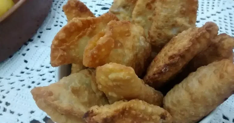 Foto da receita de Pastel de queijo com catupiri