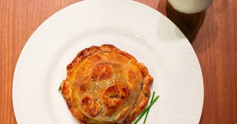 Foto da receita de Pithivier paraense com duxelle ora-pro-nóbis