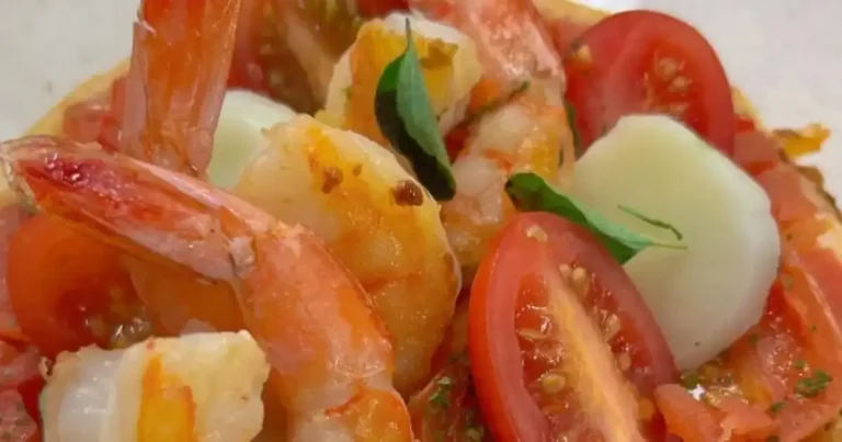 Foto da receita de Torta caprese com camarão