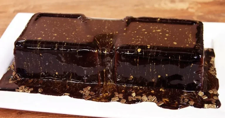 Foto da receita de Torta com Cobertura de Glaçagem