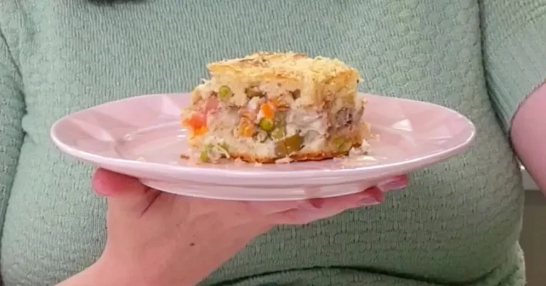 Foto da receita de Torta cremosa de sardinha