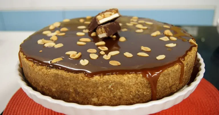 Foto da receita de Torta Crocante de Chocolate e Amendoim