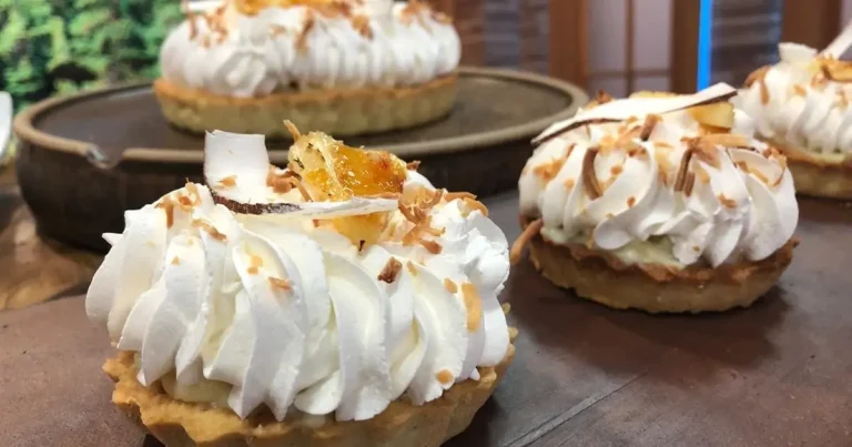 Foto da receita de Torta de abacaxi com coco