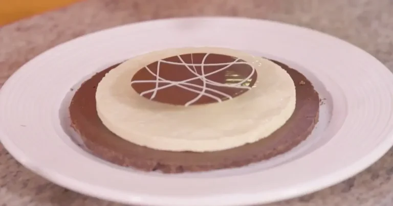 Foto da receita de Torta de doce de leite e chocolate