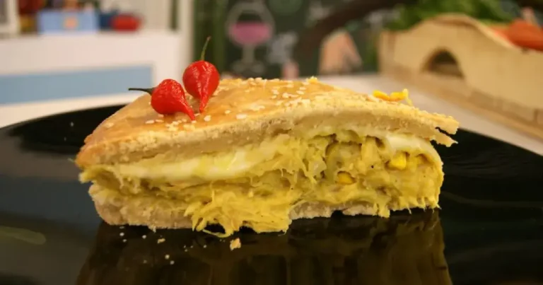 Foto da receita de Torta de Frango e Curry