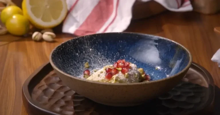 Foto da receita de Torta de Iogurte com Limão e Pistache
