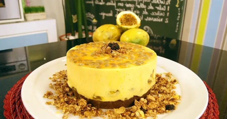 Foto da receita de Torta de Iogurte e Maracujá com Aveia