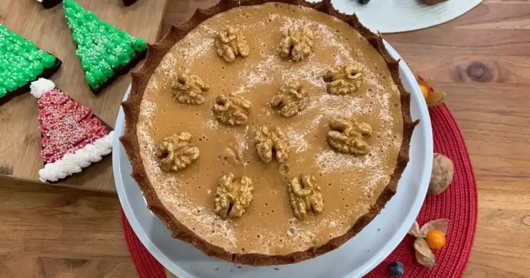 Foto da receita de Torta de nozes com doce de leite