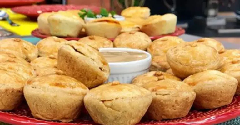 Foto da receita de Torta de Palmito Cremosa