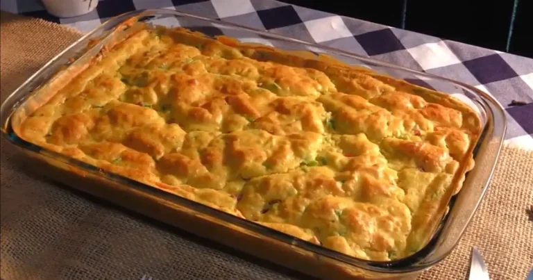 Foto da receita de Torta salgada de linguiça
