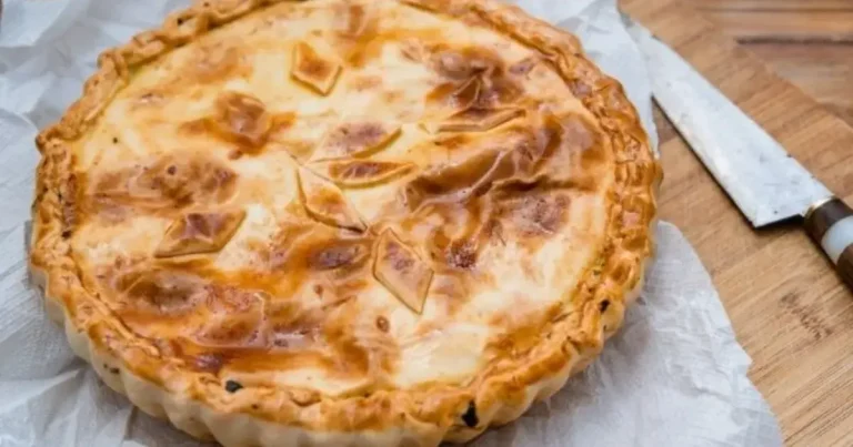 Foto da receita de Torta suflê de palmito