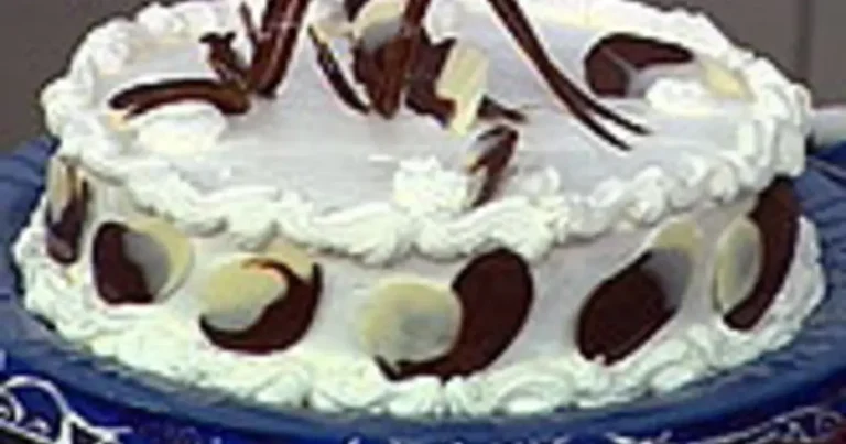 Foto da receita de Torta Três Mousses
