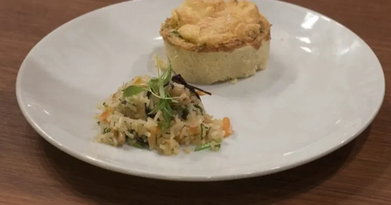 Foto da receita de Arroz de cuxá e torta de caranguejo
