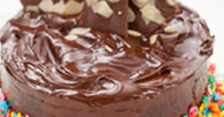 Foto da receita de Biscuit Cremoso de Amêndoas com Chocolate