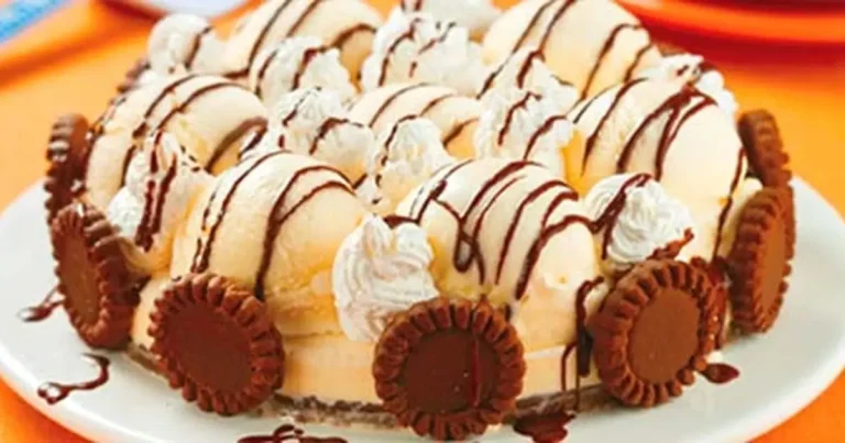 Foto da receita de Bolo de sorvete e bolacha de chocolate recheada