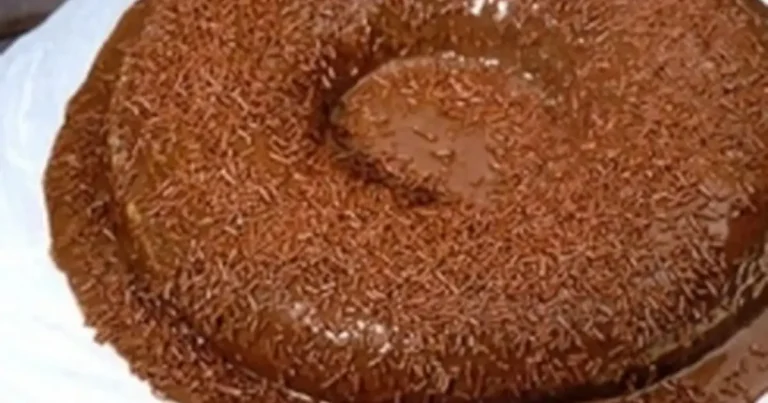 Foto da receita de Cobertura para Bolos ou Tortas de Chocolate