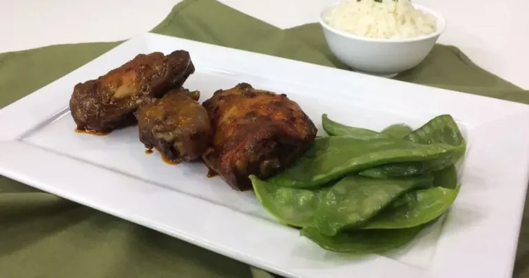 Foto da receita de Coxa e Sobrecoxa Assadas ao Vinho