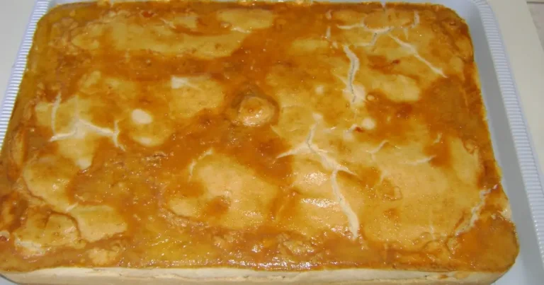 Foto da receita de Empadão de Carne Seca com Requeijão
