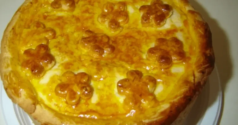 Foto da receita de Empadão de Frango com Palmito e Catupiry