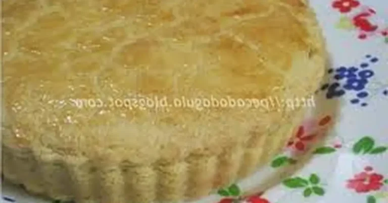 Foto da receita de Empadão de frango simples