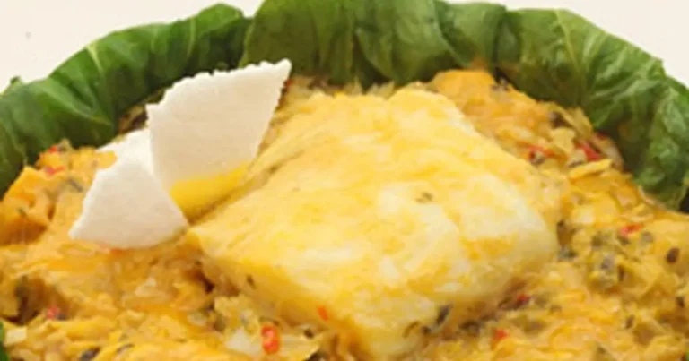 Foto da receita de Moqueca de bacalhau com suco de taperebá