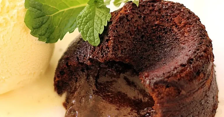 Foto da receita de Petit Gateau Simples