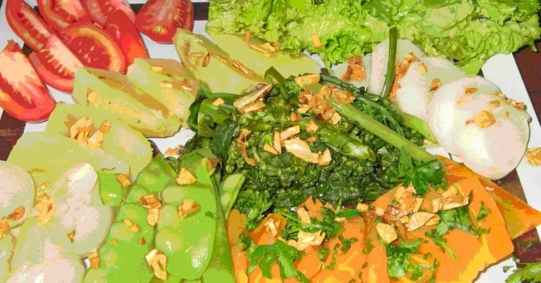 Foto da receita de Salada de legume ao alho