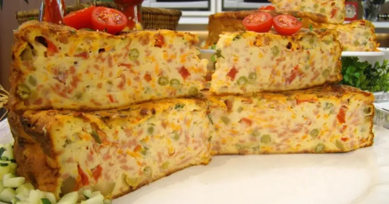 Foto da receita de Torta Colorida de Mortadela