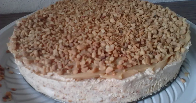 Foto da receita de Torta cremosa de amendoim