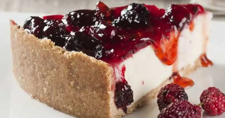 Foto da receita de Torta de amora com iogurte