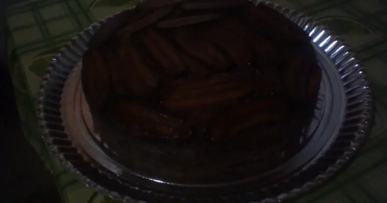 Foto da receita de Torta de banana com bolo de chocolate