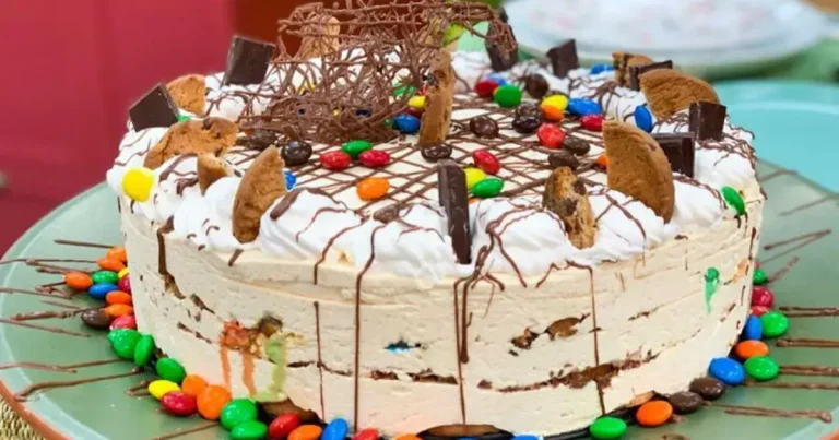 Foto da receita de Torta de Biscoito Gelada