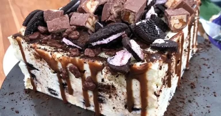 Foto da receita de Torta de bolacha recheada
