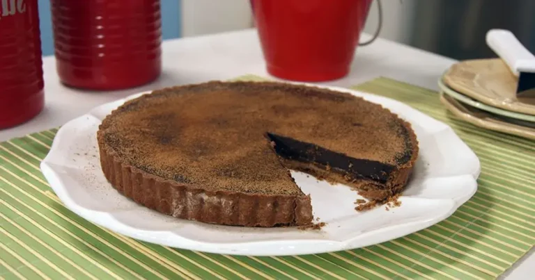 Foto da receita de Torta de Caramelo com Sal e Chocolate