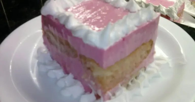 Foto da receita de Torta de Cereja com Abacaxi