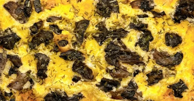 Foto da receita de Torta de Champignon de Liquidificador