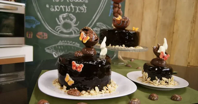 Foto da receita de Torta de Chocolate Suíço com Ovo Suspenso